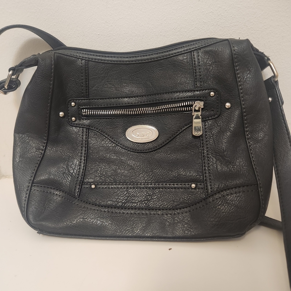 BOC NEW Black Crossbody Zipper Bag